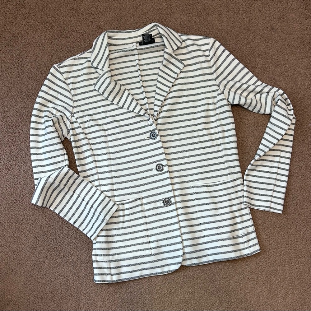 Tahari Women’s Blazer Sz Small White/Cream w Black Stripes Long Sleeve Soft Knit - Picture 1 of 8